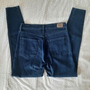 Levi's High Rise Super Skinny Jeans Sz 8 Dark Rinse No Fade